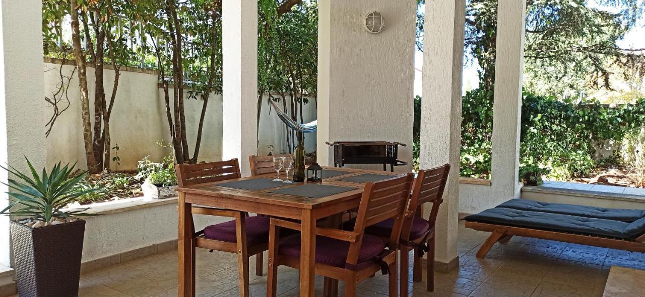 Apartments Vukovic Stari Grad  Εξωτερικό φωτογραφία