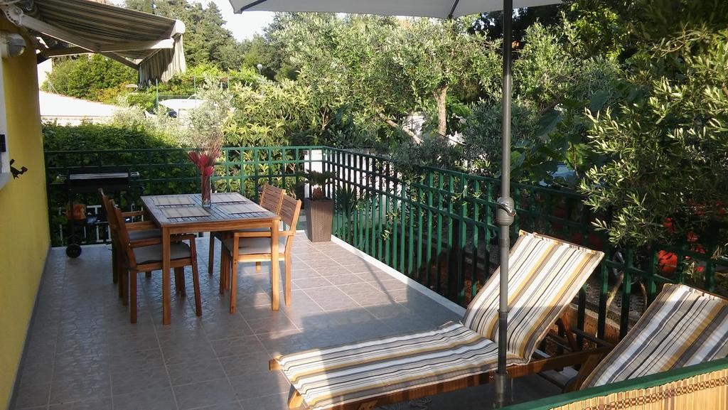 Apartments Vukovic Stari Grad  Εξωτερικό φωτογραφία