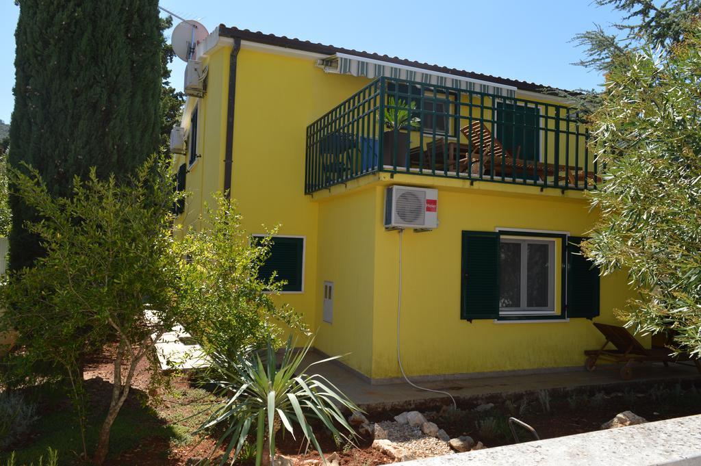 Apartments Vukovic Stari Grad  Εξωτερικό φωτογραφία